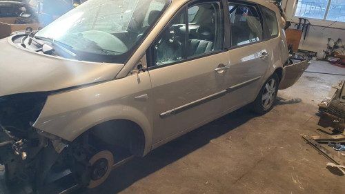  RENAULT SCENIC II (JM) 