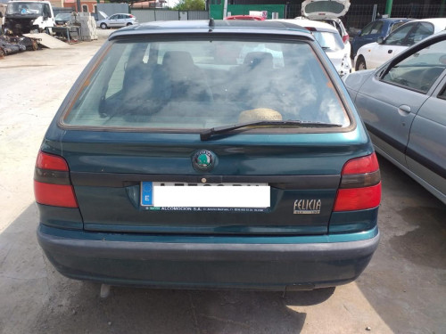  SKODA FELICIA BERLINA (791) 