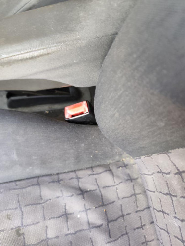 ENGANCHE CINTURON DELANTERO IZQUIERDO Seat ALHAMBRA (7V9) 