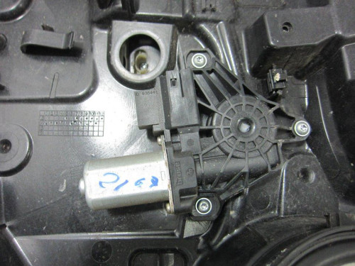  ELEVALUNAS TRASERO IZQUIERDO Mercedes-Benz CLASE GLA (BM 156) 