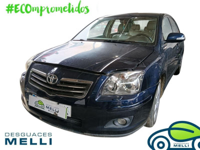 TOYOTA AVENSIS BERLINA (T25)