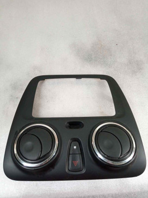 REJILLA AIREADORA, DACIA, DOKKER