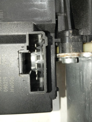 MOTOR ELEVALUNAS DELANTERO DERECHO, RENAULT, MEGANE III BERLINA 5P