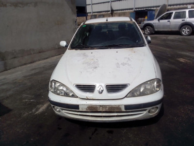 RENAULT MEGANE I FASE 2 BERLINA (BA0)