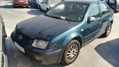 VOLKSWAGEN BORA BERLINA (1J2)(1998)
