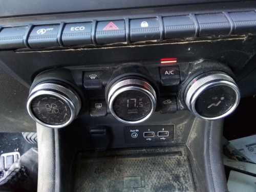 MANDO CLIMATIZADOR Renault CAPTUR II 