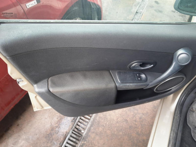 RENAULT CLIO III