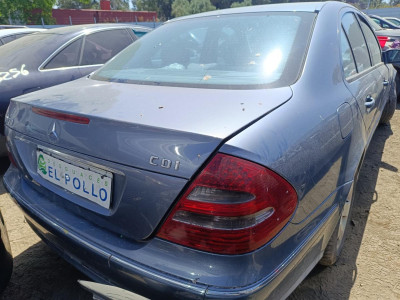 MERCEDES-BENZ CLASE E (BM 211) BERLINA