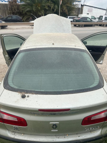 PORTON TRASERO RENAULT LAGUNA II (BG0) 