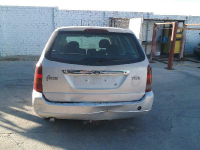 FORD FOCUS FAMILIAR (CAK)