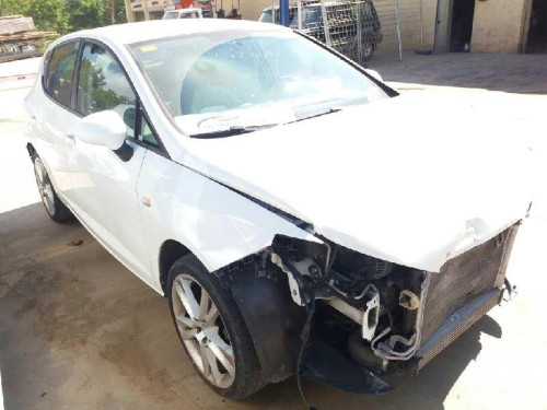 SEAT IBIZA BERLINA (6J5) — vehículo donante para recambios 