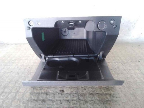GUANTERA Ford FOCUS BERLINA (CAP) 