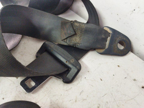  CINTURON SEGURIDAD TRASERO CENTRAL PEUGEOT PARTNER (S2) 