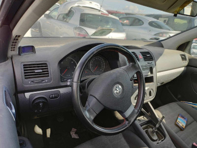 VOLKSWAGEN GOLF V (1K1)(10.2003)