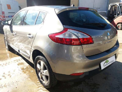  RENAULT MEGANE III BERLINA 5P 