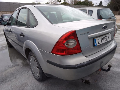FORD FOCUS BERLINA (CAP)