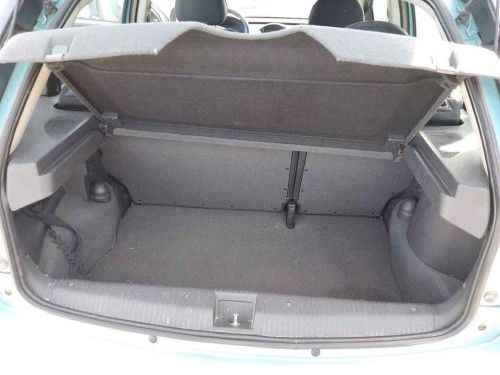 OPEL CORSA C — vehículo donante para recambios 