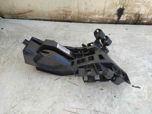 SOPORTE PARAGOLPES TRASERO 