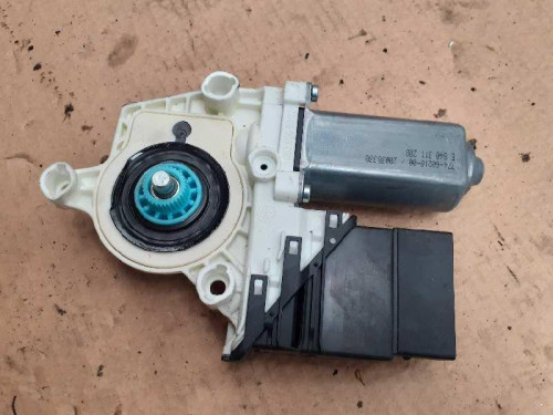  MOTOR ELEVALUNAS TRASERO DERECHO 