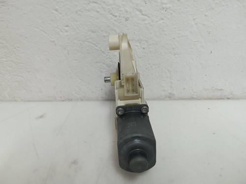  MOTOR ELEVALUNAS TRASERO DERECHO Mercedes-Benz CLASE C (BM 204) BERLINA 