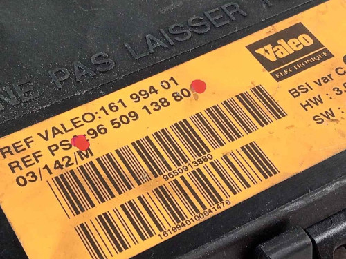 CAJA RELES / FUSIBLES Citroen XSARA BERLINA 