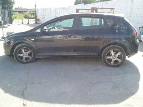  SEAT LEON (1P1) 