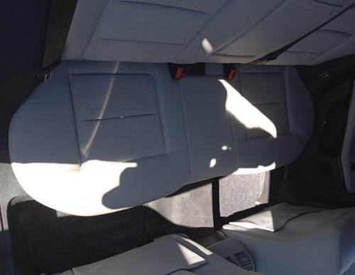 ASIENTOS TRASEROS MERCEDES-BENZ CLASE E (BM 212) FAMILIAR 