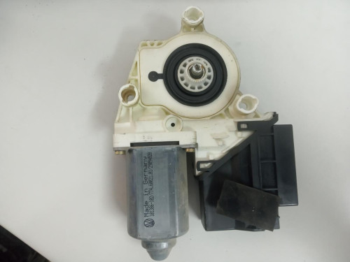 MOTOR ELEVALUNAS DELANTERO DERECHO SEAT IBIZA (6L1) 
