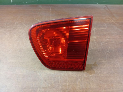 PILOTO TRASERO DERECHO INTERIOR SEAT IBIZA (6K1) 