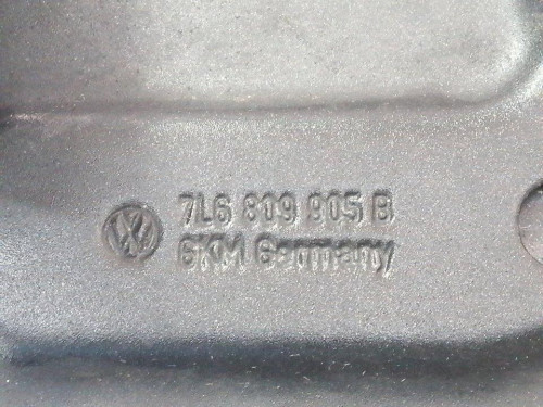 TAPA EXTERIOR COMBUSTIBLE VOLKSWAGEN TOUAREG (7L6) 
