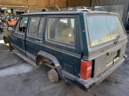  JEEP CHEROKEE (XJ) 