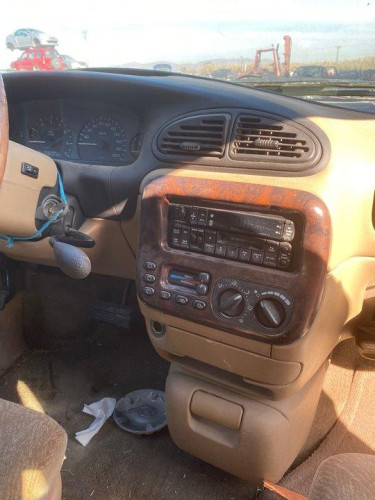  CHRYSLER VOYAGER GS 