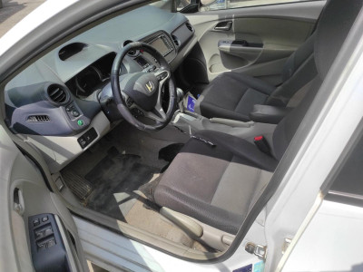 HONDA INSIGHT (ZE2)