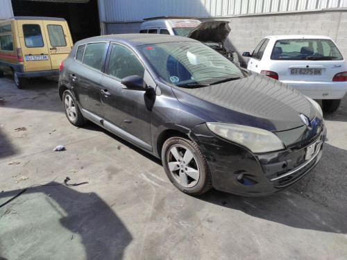 RENAULT MEGANE III BERLINA 5P — vehículo donante para recambios 