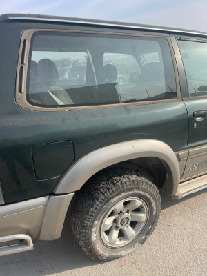 NISSAN PATROL GR (Y61)