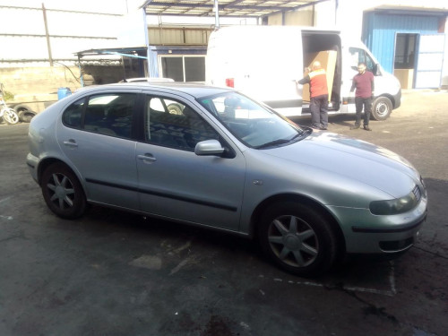  SEAT LEON (1M1) 