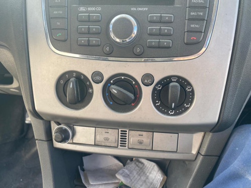MANDO CALEFACCION / AIRE ACONDICIONADO Ford FOCUS SPORTBREAK (CB4) 