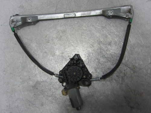  ELEVALUNAS DELANTERO IZQUIERDO Renault CLIO II FASE I (B/CB0) 