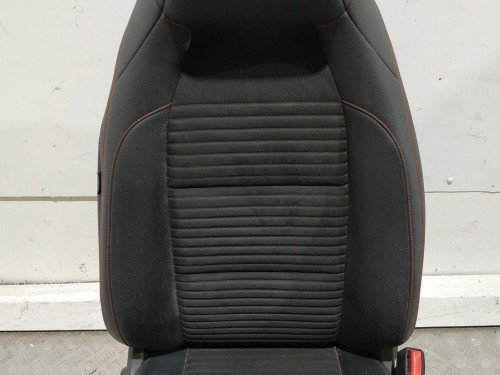  ASIENTO DELANTERO DERECHO Mercedes-Benz CLASE GLA (BM 156) 
