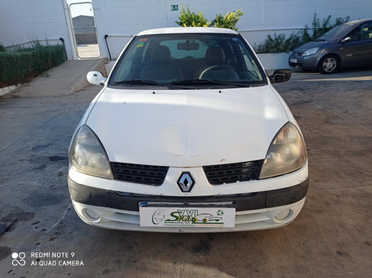 Renault Clio II Fase II (B/CB0)(2001->) SIN IDENTIFICAR