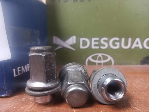 NO IDENTIFICADO Toyota LAND CRUISER (J15) 