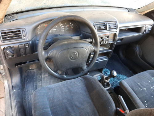 OPEL VECTRA A 