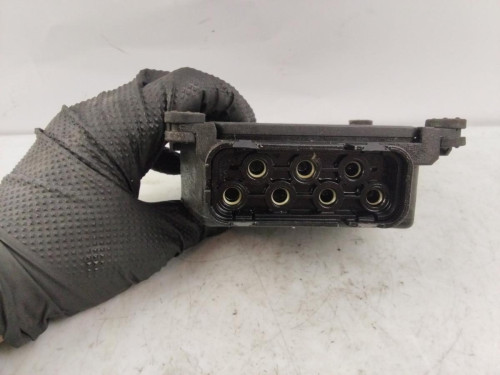 VALVULA AIRE ADICIONAL Volkswagen POLO IV (9N1) 