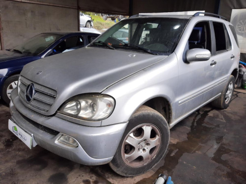  MERCEDES-BENZ CLASE ML (BM 163) 