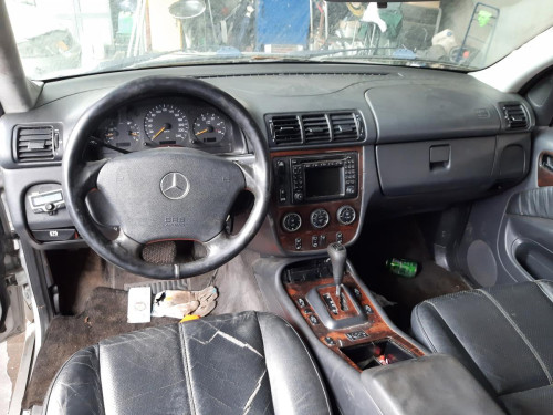  MERCEDES-BENZ CLASE ML (BM 163) 