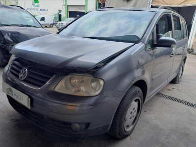 VOLKSWAGEN TOURAN (1T1)