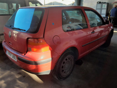 VOLKSWAGEN GOLF IV BERLINA (1J1)(10.1997)