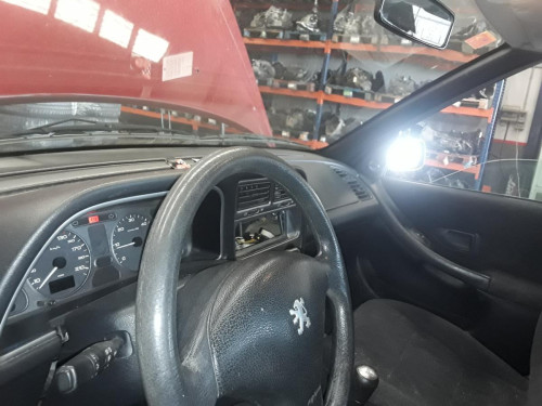 PEUGEOT 306 3/5 PT. / 4 PT. (S2) — vehículo donante para recambios 