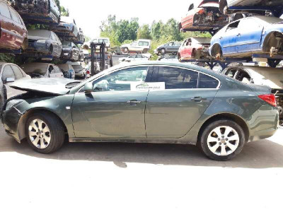 OPEL INSIGNIA BERLINA