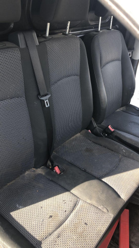 MERCEDES-BENZ VITO BASIC-KOMBI (639) — vehículo donante para recambios 